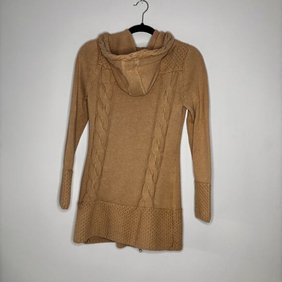 Athleta Cable Knit Zip Up Sweater Cardigan Hooded Camel Size Small Pre-Loved - Picture 10 of 16
